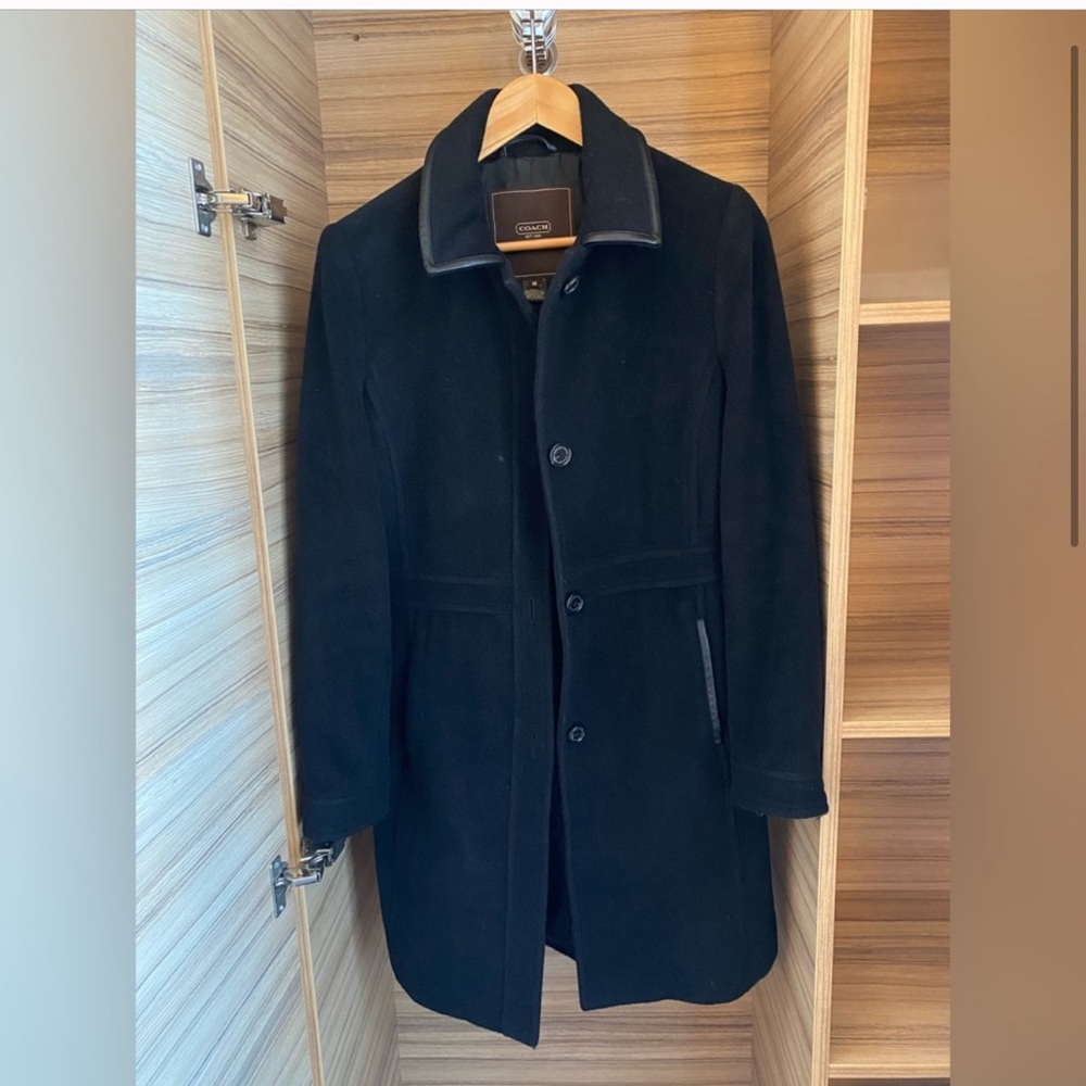 COACH Authentic Coat. SHOp EARLY 👍🏼Size Large Brand New. Unused. 🎈🎈SHOP EARLY🎈🎈 - Picture 3 of 7